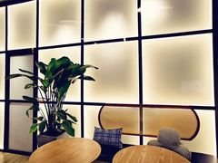 -OZ cafe(南昌路店)