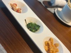 -石梅湾威斯汀度假酒店-品味餐厅·川湘菜·海鲜风味火锅·手工面食·万州烤鱼·口味牛蛙·小龙虾