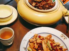 茸汁醇香排骨-何氏排骨(左家塘店)