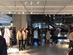 -NIKE品牌体验店(南京东路店)