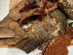 -肥肥虾庄·金牌油焖大虾(汉口城市广场店)