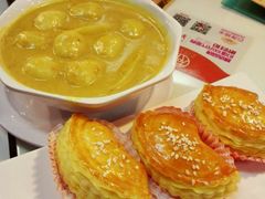 -新大咀港式茶餐厅(宝山万达店)