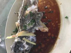 -四川小胡子海鲜(丁村万人海鲜广场店)