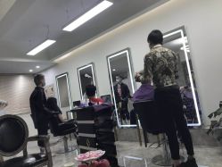-BM SALON