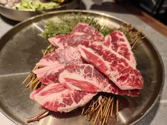 -草家酱蟹炭火烤肉店(珲春南路二店)