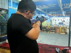 -都市枪神实弹射击俱乐部