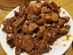 传统老爆三-陈傻子餐厅(世纪都会店)