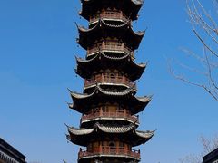-龙华寺