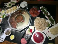 -陆派巴倒烫火锅(城东店)