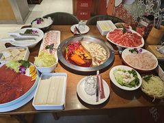 -小媳妇重庆火锅(海莲路店)