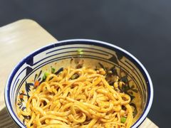 油泼面-老九圆山西面馆(CBD店)