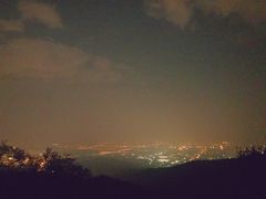 -鬼笑石后山停车场