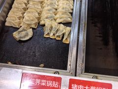 -南城香·饭香串香馄饨香(青年路店)