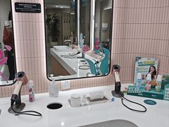 -Z&B Fitness Studio·Gym(前滩L+PLAZA店)