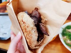 烧饼夹肉-李小老烧饼(常营民族家园店)