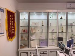 点击看大图 -痘院士专业祛痘皮肤管理