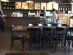 大堂-星巴克臻选(盐城金鹰聚龙湖店)