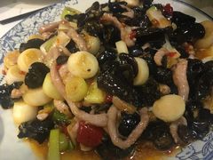 鱼香肉丝-付掌柜在成都·热炒砂锅集(金禾店)