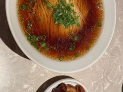 -松鹤面馆·古法焖肉面(观前店)