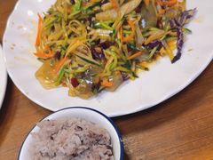 -东北菜冰城一家人