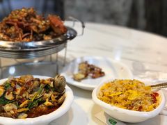-凤凰路何眼镜香辣蟹(花果园店)