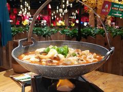 -老滇山寨•云南特色菜•地方菜•民族风情歌舞表演(金碧店)