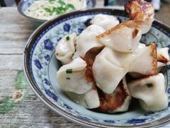 鲜肉煎饺-无名氏宵夜小摊(祝家三姐妹馄饨店)