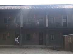 -清风小镇闯关东影视基地