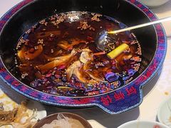 -何师傅美蛙鱼头(汉街店)
