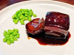 鲍鱼红烧肉-杭州西子湖四季酒店·金沙厅