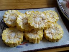-毛辣果·贵州红酸汤牛肉火锅(西单店)