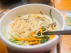 鸡丝凉面-云海肴·汽锅鸡·云南菜(天山百盛优客店)