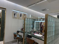 -海马体照相馆(环贸iapm大师爱情店)
