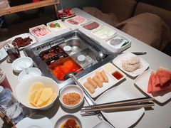 -海底捞火锅鲜切牛肉主题店(长寿路店)
