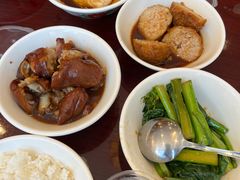 -张卤堂·砂锅卤肘子(南头店)