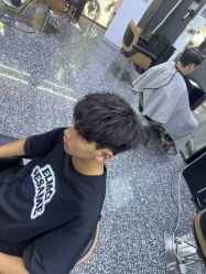 -藤野造型专业烫染接发