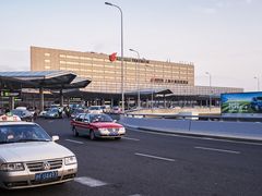 -上海中航虹桥机场泊悦酒店