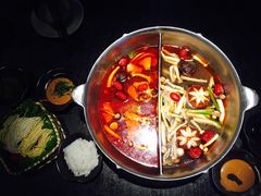 -湊湊火锅·茶憩(新中关购物中心店)