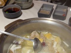 -喃喃椰·糟粕醋·椰子鸡火锅(七堡花园店)