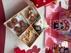 -海底捞火锅(王府井银泰in88店)