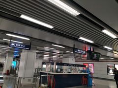 -闸弄口(地铁站)