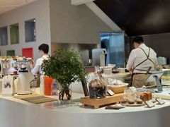 -潮一不贰·法式甜品·生日蛋糕·西式简餐(外滩店)