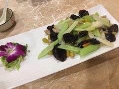 -朕悦鹧鸪饭私房菜
