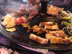 -豚豚家돈돈가韩国锅盖烤肉(新北万达店)