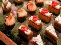 -蔚蓝阁餐厅·Brunch·牛排·威士忌·红酒