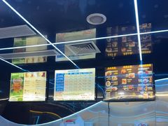 -嘻娱电竞·龙嘉兴(创业花园店)