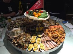 -日进一片海.生腌海鲜火锅.宵夜烧烤(三里屯总店)