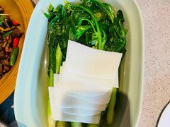 顶汤油菜花和鲜笋-半山腰·云南菜(侨福芳草地店)