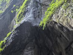 -龙水峡地缝景区