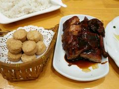 -乌镇那一年小院主题餐厅(甘泉西路店)